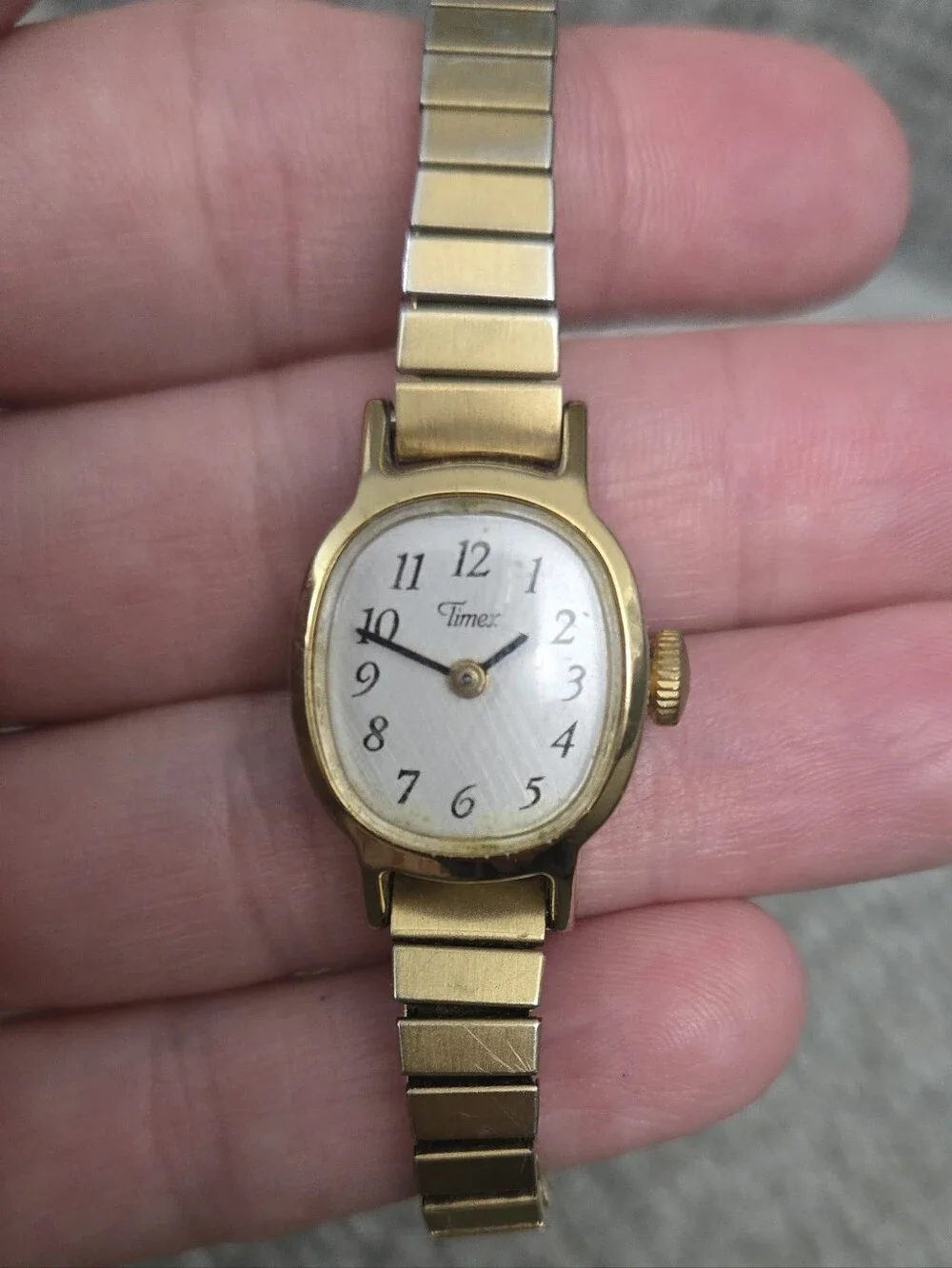 Timex Gold Tone Women's Stretch Band Watch